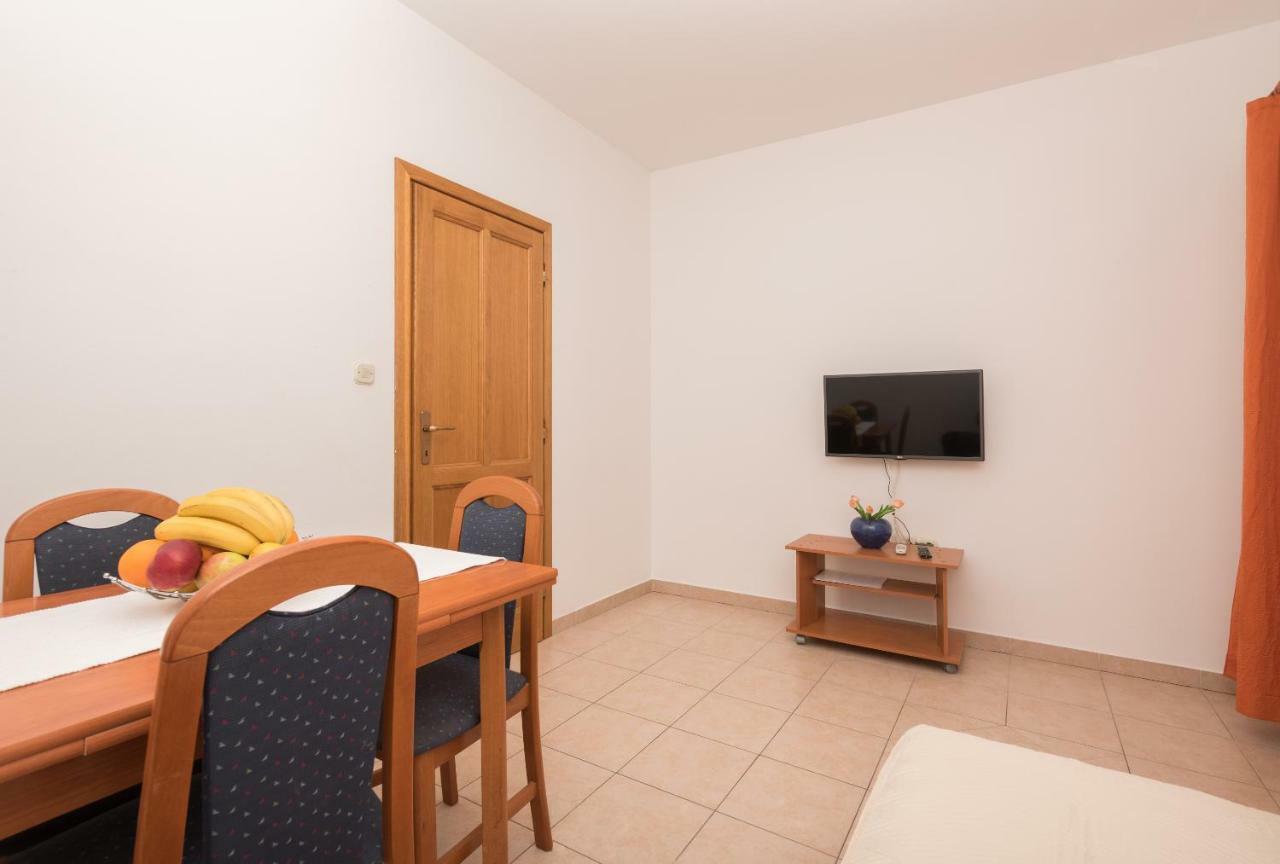 Villa Ivka Tučepi Екстериор снимка
