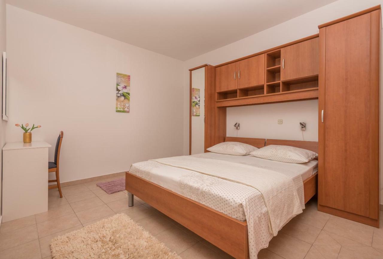 Villa Ivka Tučepi Екстериор снимка
