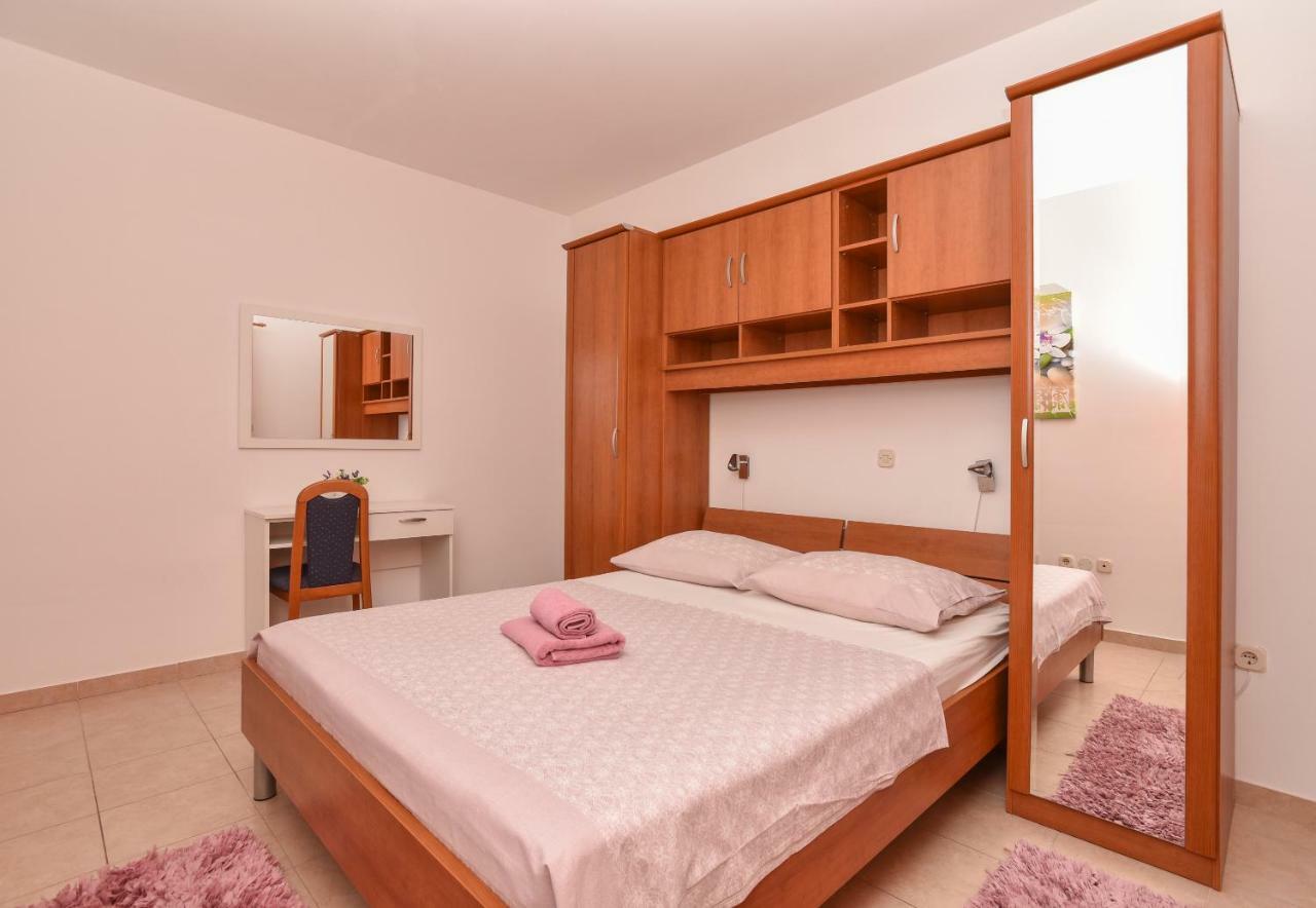 Villa Ivka Tučepi Екстериор снимка