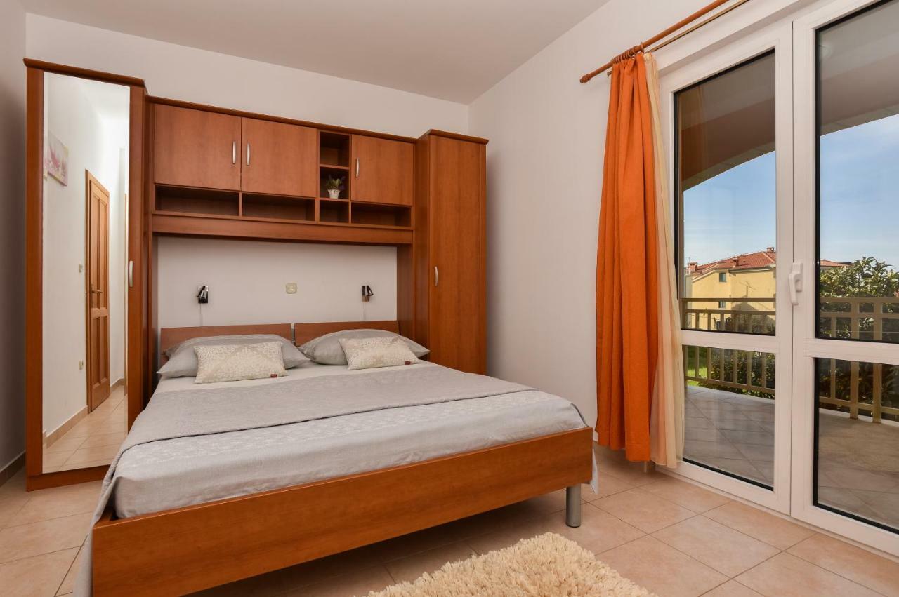 Villa Ivka Tučepi Екстериор снимка